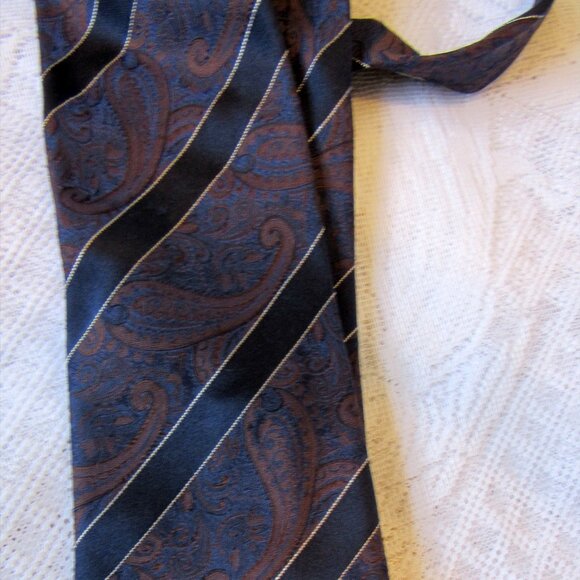 Canali Men Tie 100% Silk Floral Paisley ,made in Italy,brown/navy - Picture 4 of 5